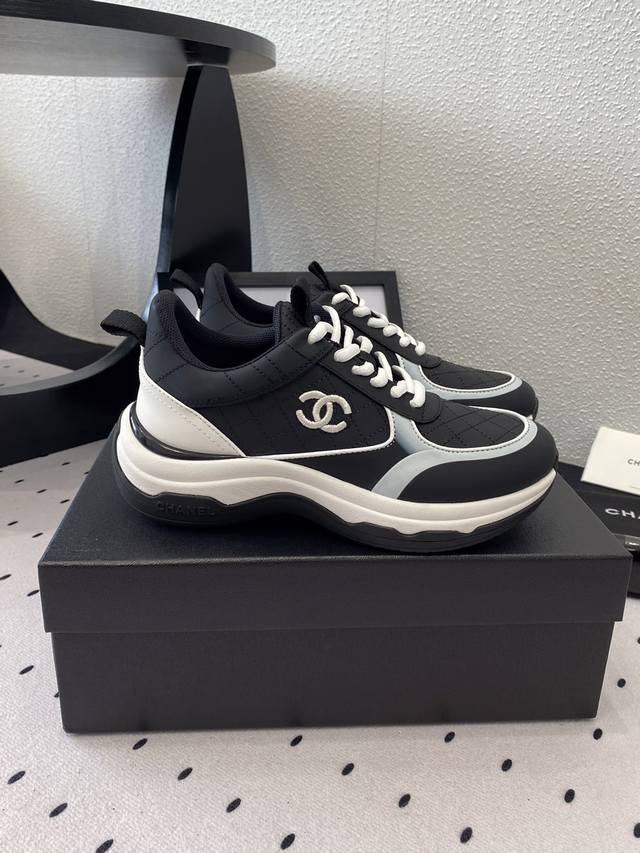 Top-notch new casual sneakers, a must-have for Coco girls who shop online. You