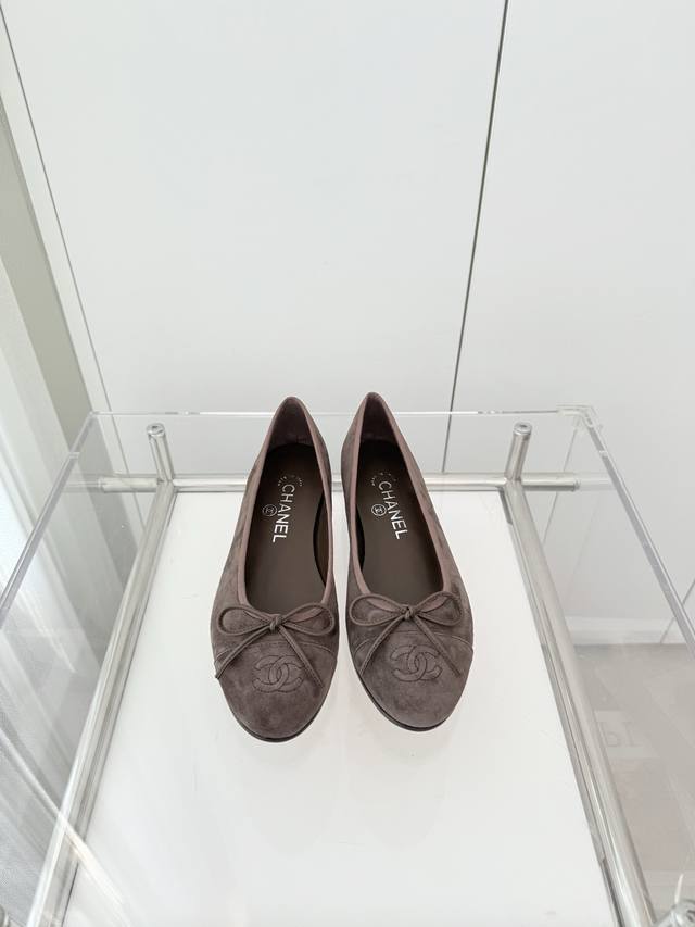 Chanel classic ballet shoes leather sole P: Size: 34 35 35.5 36 36.5 37 37.5 38