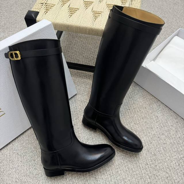 Zp-grade high-end version Dior Cd buckle patent leather chunky-heeled short boot