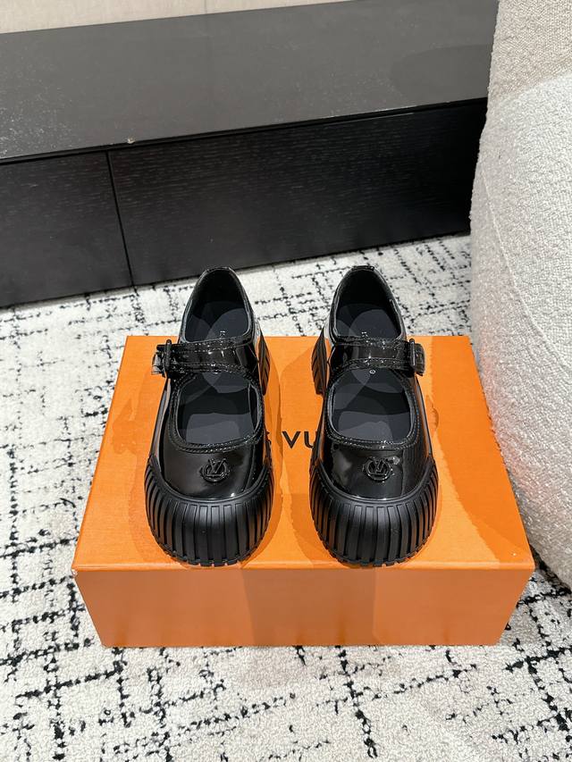 Shopping-level Louis Vuitto* 24 Autumn/Winter Lv Louis Vuitton's new autumn/wint