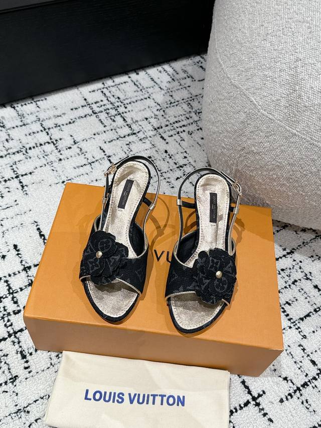 Top version of slippers Top version of sandals Lv Donkey 24 denim kitten heels a