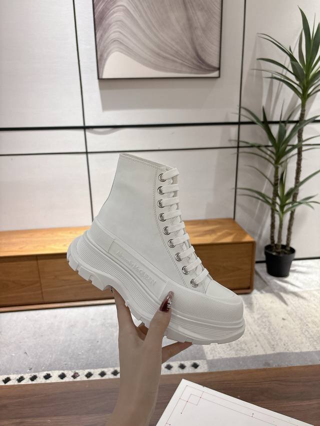 Leather high-top Women's Men's Top quality, inspection-free product with chip!