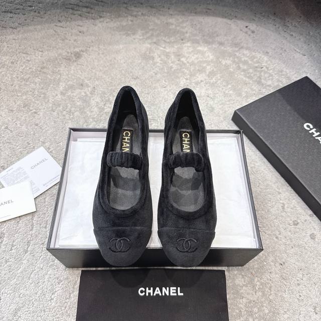 Chanel latest chanel middle strap velvet ballet flats mary jane with classic con