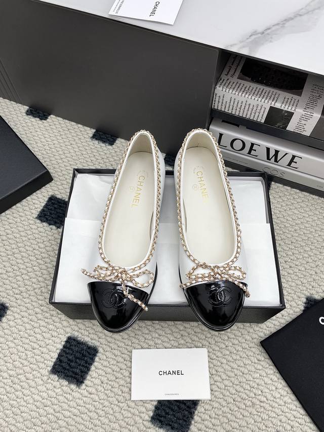 Chanel 25K new chain double C block heel shoes DDD. A 1:1 replica of the origina