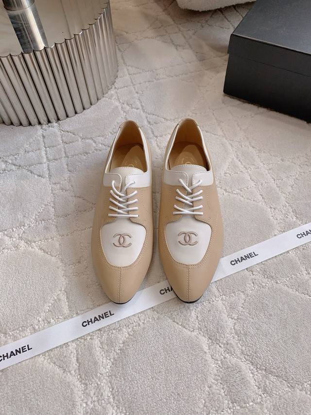 Chane* New vintage colorblock lace-up shoes. This Chanel shoe is so high-end and