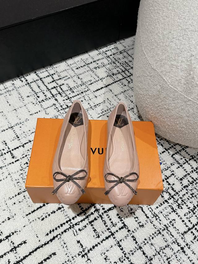 Lv Donkey 24 classic embossed surface is so beautiful I rarely make Lv products,