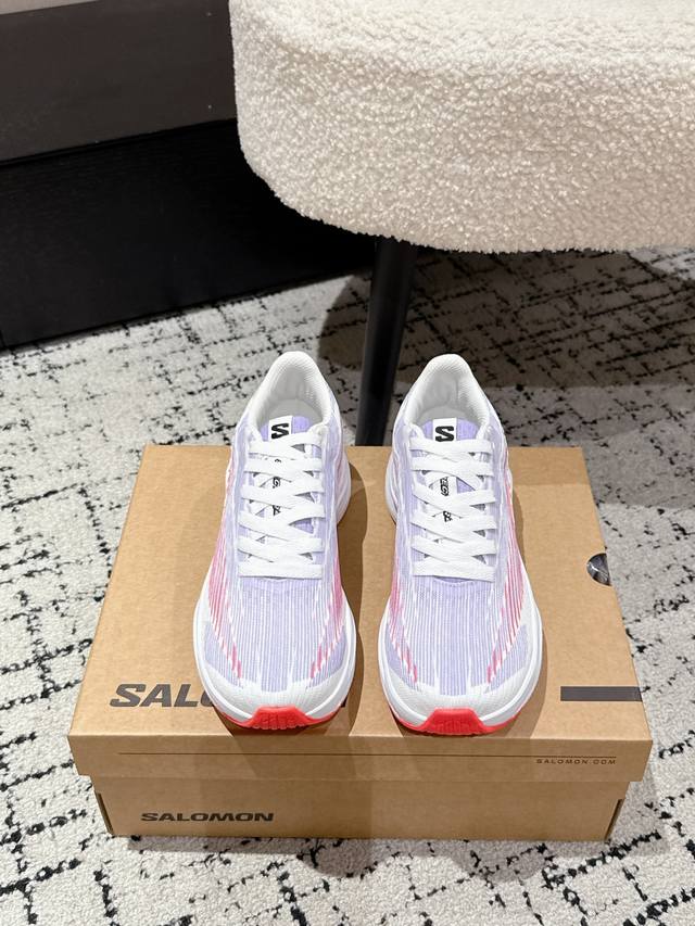 Couple's pair, DDD, the latest Salomon 25 casual hiking and running shoe. Featu