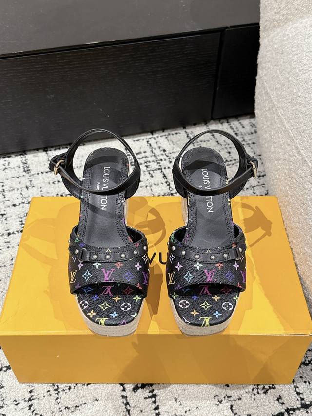 Takashi Murakami X Louis Vuitton 25 Helios Leather Round-Toe Wedge-Heeled Strap