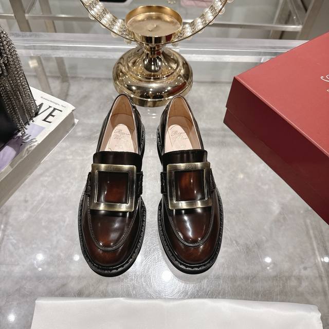 The highest-end Roger Vivier