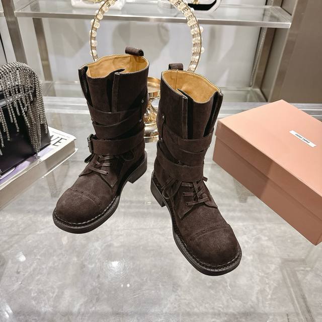 Factory leather cowhide 70Ss autumn and winter new Martin boots. These knight b