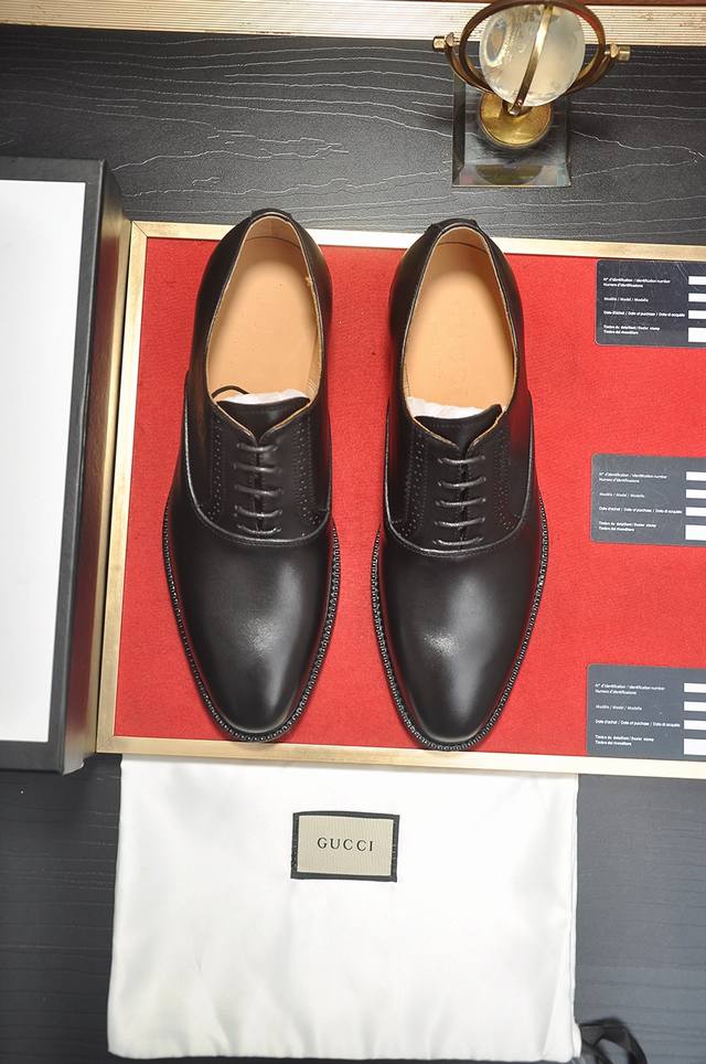Gucci, Italy's top luxury men's shoe giant, has launched new models with leather