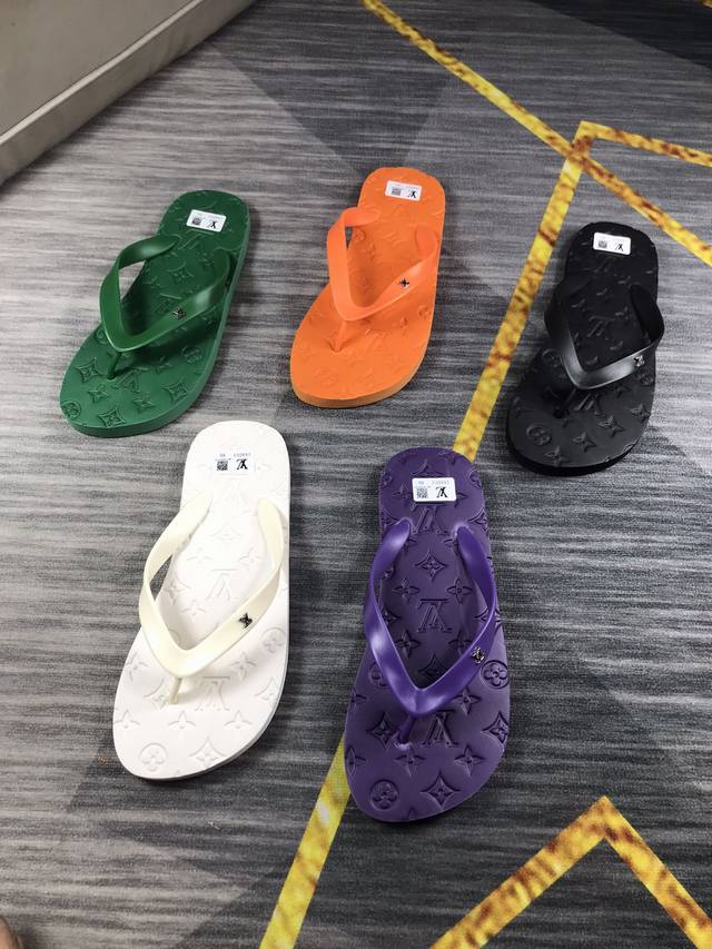 Exquisite quality Lvjia men's casual slippers brand metal buckle decoration, we