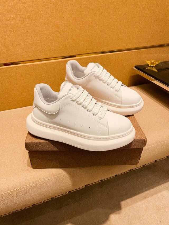 Factory-produced McQueen men's shoes, a 1:1 replica of the high-end brand's off