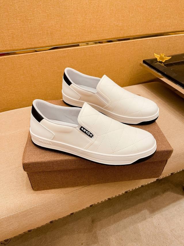 Factory P-batch Prada men's shoes, a 1:1 replica from the high-end brand's offi