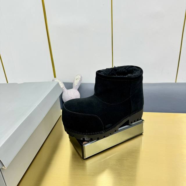 is releasing short, medium, and tall styles for men, plus 20 Balenciaga big-toe
