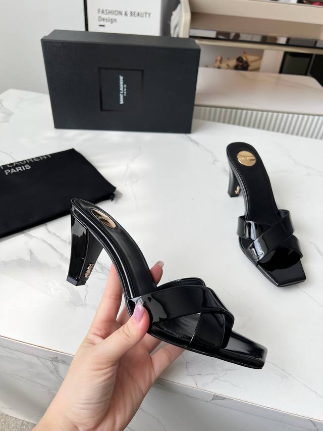Ysl Saint Laurent* 2025 summer new arrival, elegant and atmospheric square-toed