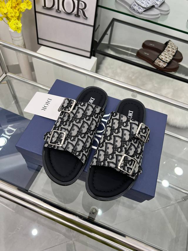 This Dior Alias sandal, a new addition to the Fall 2025 collection, features an