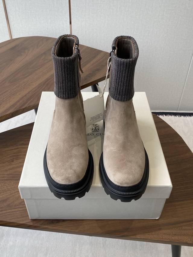 Brunello Cucineli Ss25 New Arrival~ Brunello Cucineli's new fall/winter Martin b