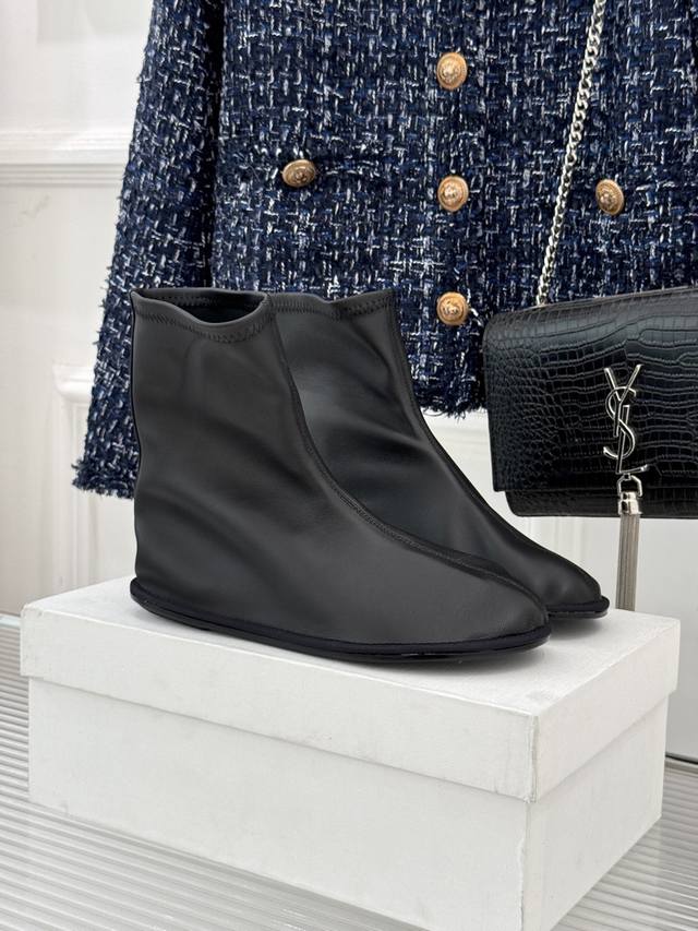 Factory Price: The Row 25Wf Spring/Summer New Mesh Ankle Boots. These mesh ankl