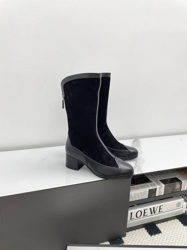 Purchasing-level Chanel Xiaoxiang 25Ss new autumn and winter round-toed zipper s