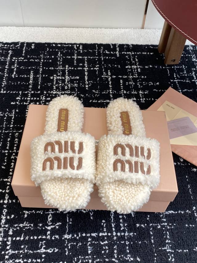 Shopping-level Miu Miu 25Ss new fall/winter wool slippers~ A versatile and fash