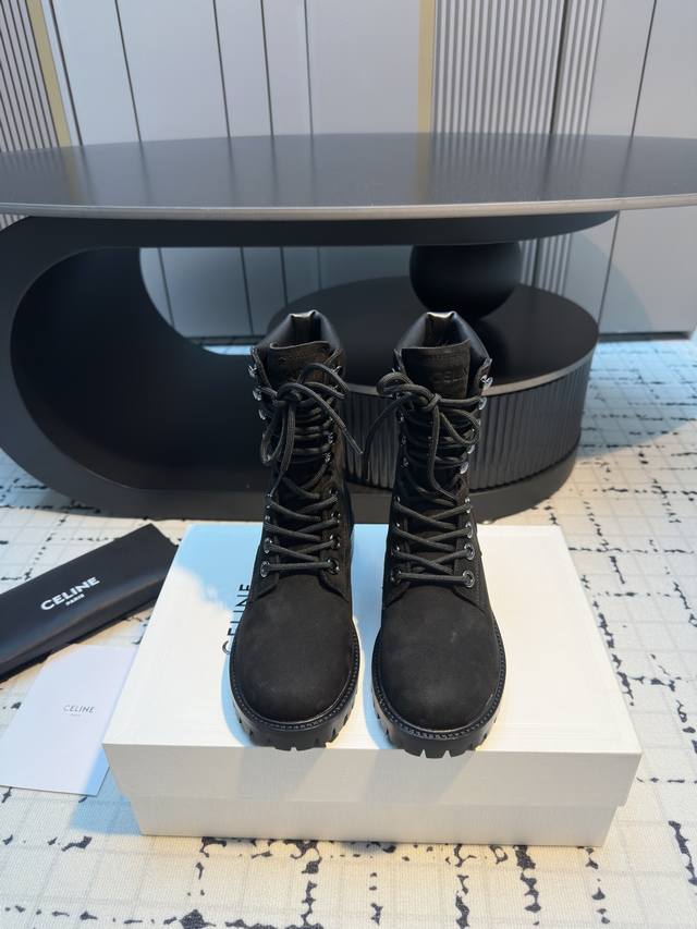 Celine men's and women's thick ankle hiking boots DDD. Recently seen on the runw