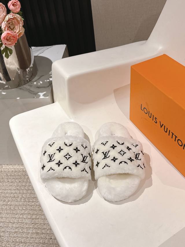 Factory price Pp: Louis Vuitton 2025 new wool slippers, fine and soft wool DDD,