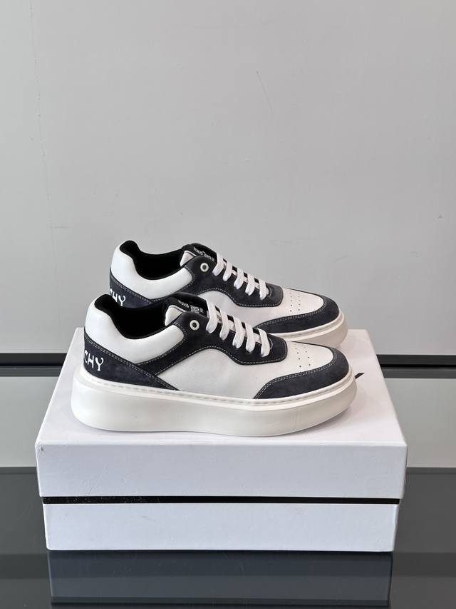 Givench* The new Giv 1 men's thick-soled, height-enhancing casual sneakers featu