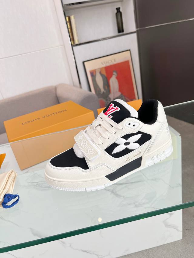 Premium Edition: Couple's P Lv Tarine Louis Vuitton L-brand Couple's Velcro Clov