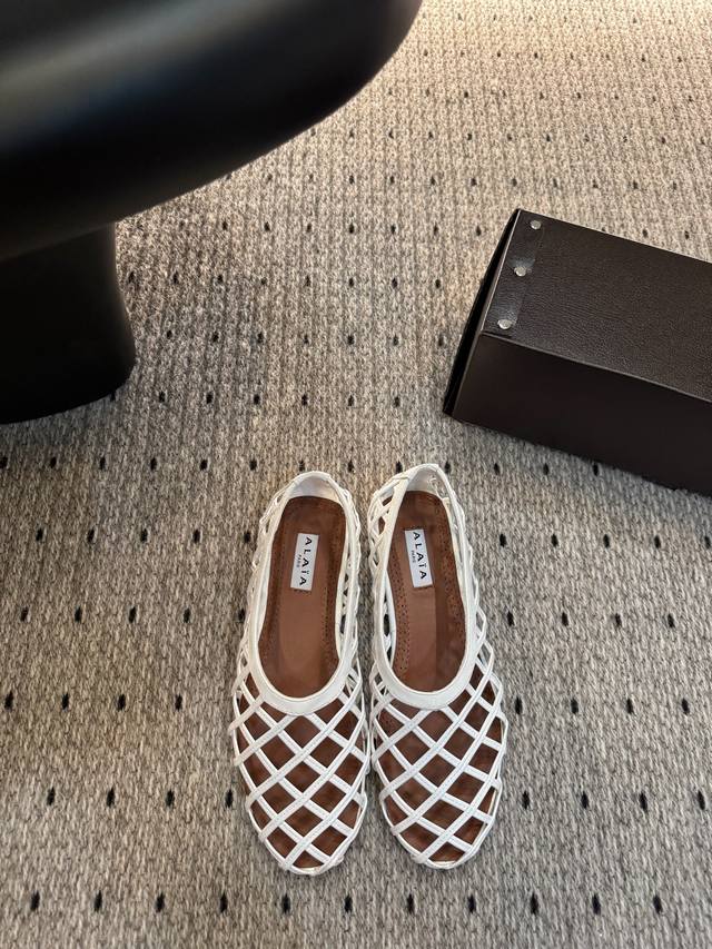 New ballet flats, super hot, I love them so much, so beautiful and super comfor