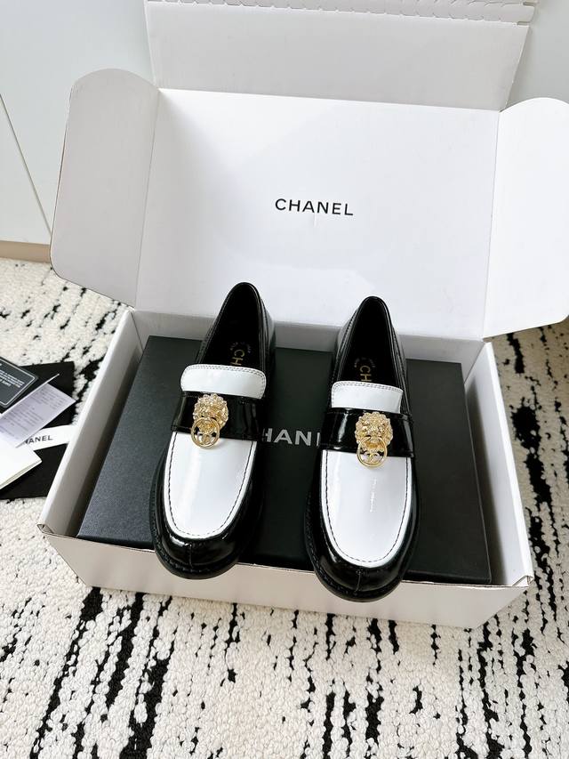 Plus +10 **New Chanel Loafers | Top-of-the-line Edition | 1:1 Replica at the Cou