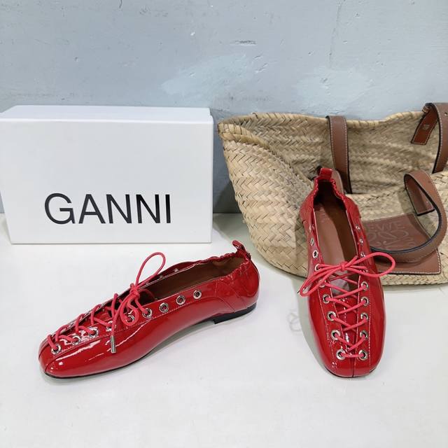 High quality, factory-made! Niche fashion brand Ganni's 25 Spring/Summer runway