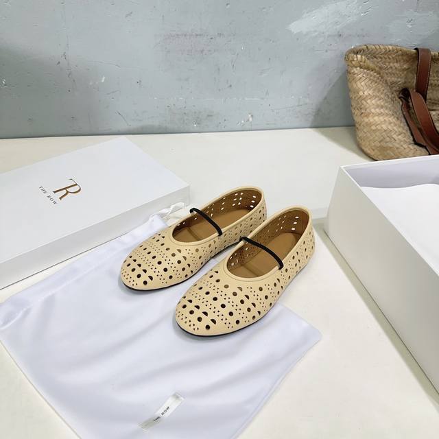 High-quality factory-made shoes! Niche fashion brand The Row's new spring/summe
