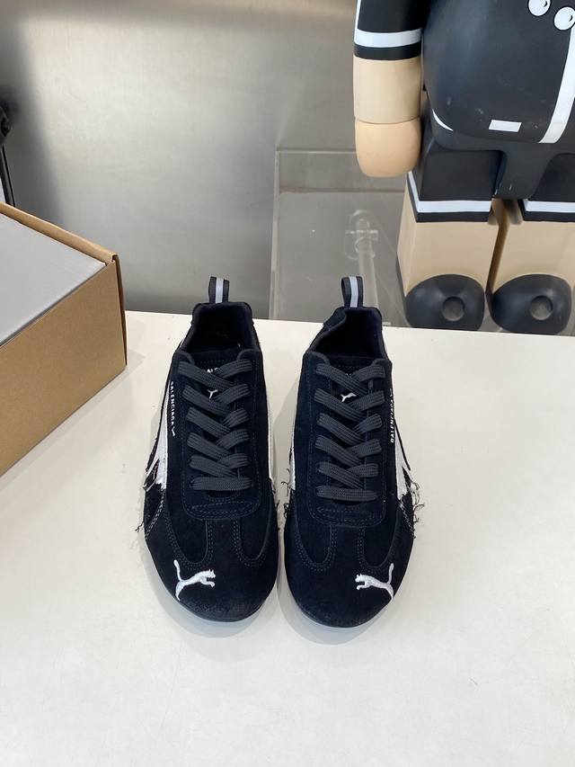 Factory Balenciaga X Puma 25Sss latest collaboration, the new Ultrasoft Speedca