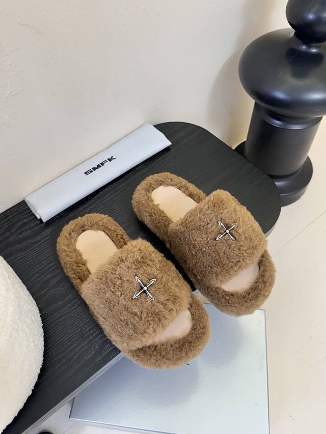 Smfkfw's new Sm Cross Flower series features this year's hottest furry Teddy sli