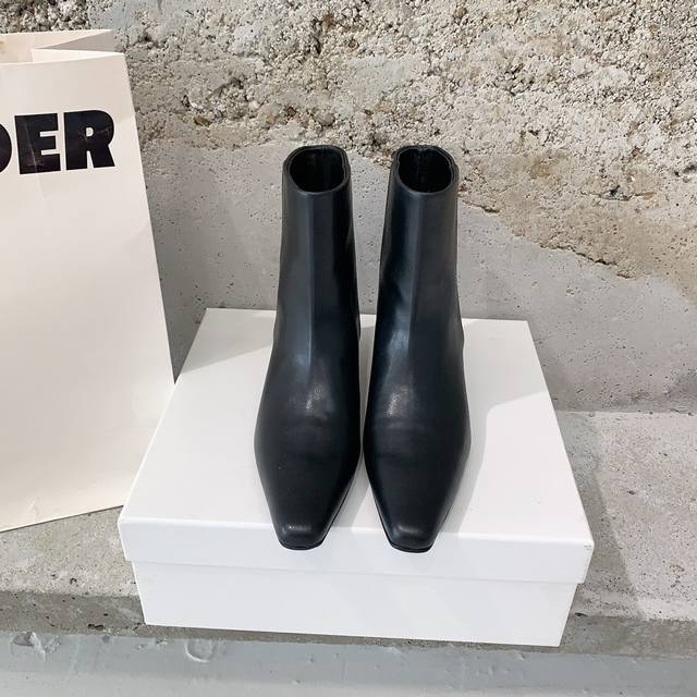 Ankle Boots Arket's annual most beautiful Mini wedge-heel square-toe boots. The