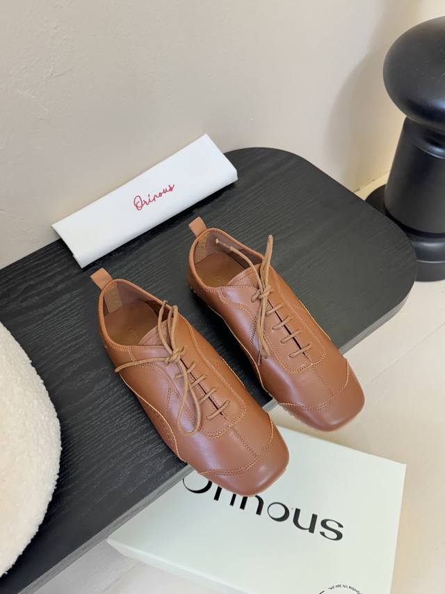 Orinous25 new fall/winter casual German training shoes! Meet Orinou*, a light in