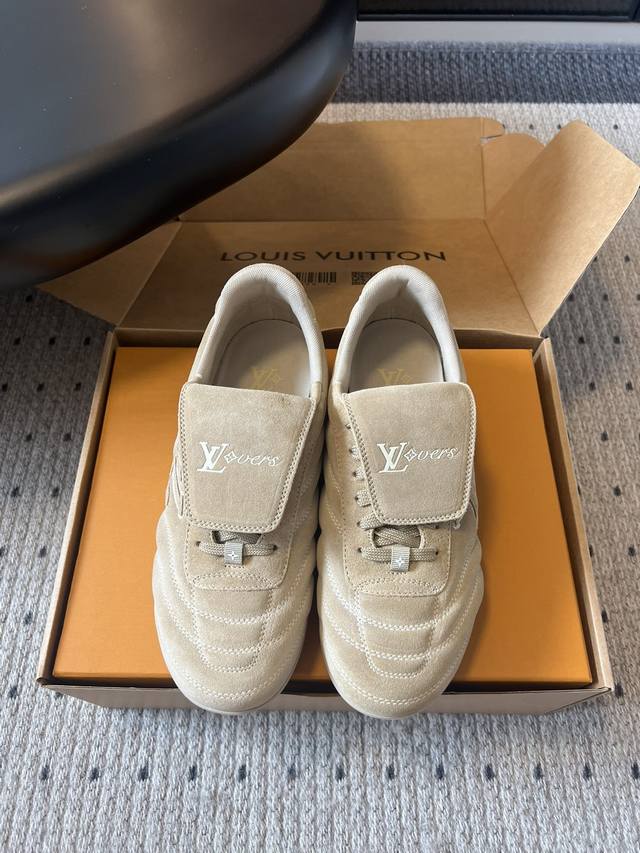 Louis Vuitto* Footprint Soccer Suede Sneakers, an old-money style shoe DDD. The