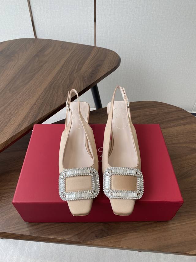 Rv 25Ss New Flower Series Double Diamond Buckle Mary Jane Shoes! The French retr