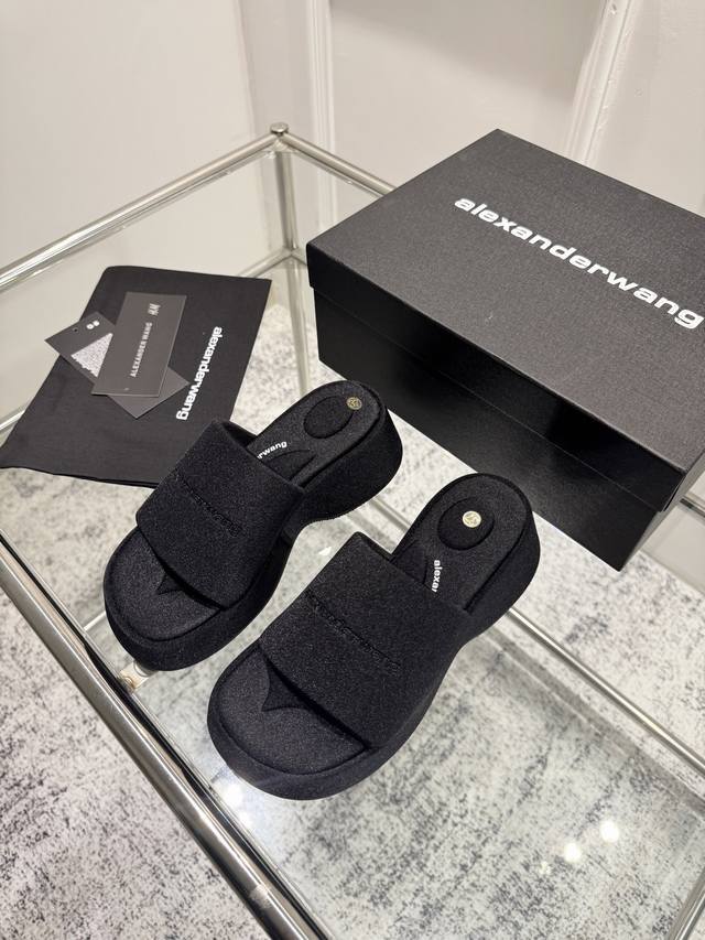 Top version: A*Lexander~ Wang Alexander Wang 2025 Spring and Summer latest hit s