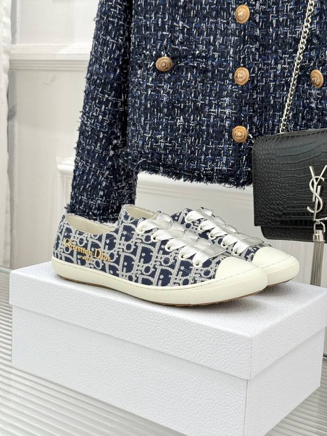 Factory Price: Dior 25Ss New Ballet-Style Sneakers. What sparks fly when the ar