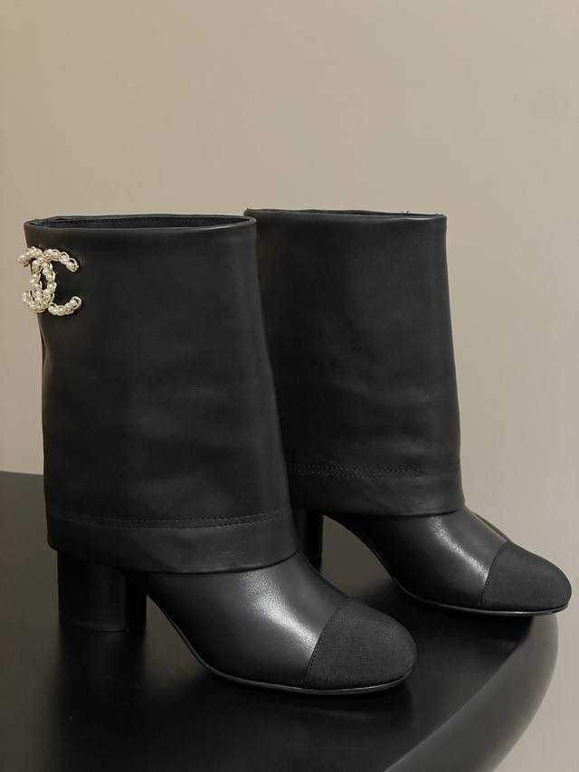 New Early Fall Chanel 25B Fall/Winter Runway Style Fold-Up Chain Ankle Boots wi