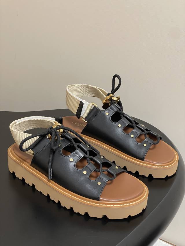 25S Spring/Summer new Celine Arc de Triomphe hardware buckle platform platform f