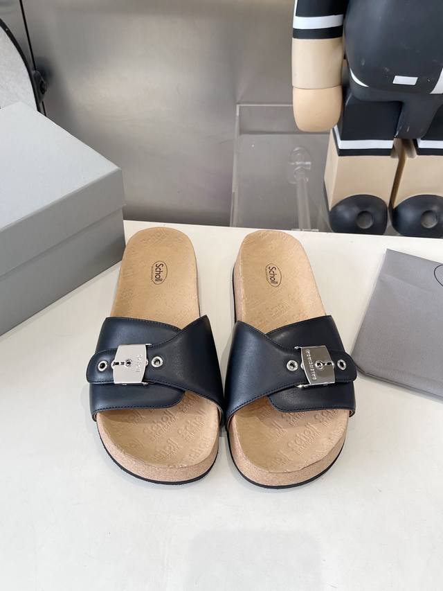 Factory Balenciaga & Scholl collaboration collection launched globally. combine