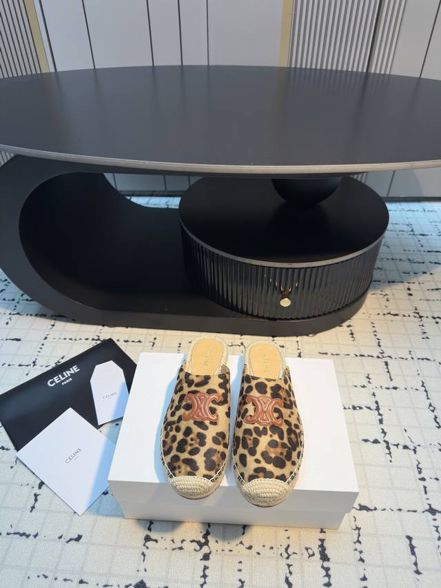 Celine's classic Arc de Triomphe fisherman's slip-on shoes! These fisherman's sh