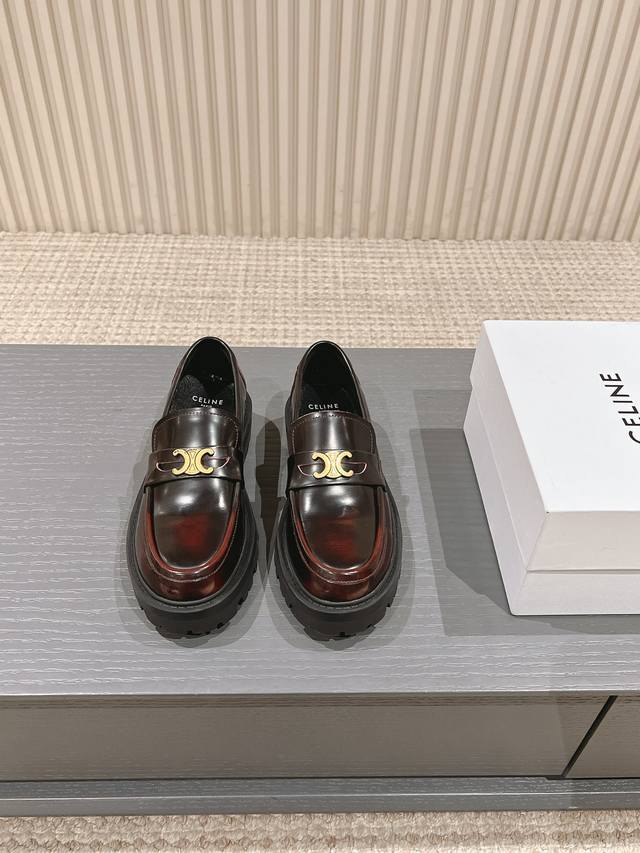 , the latest Celine loafer hit. Celine is truly amazing, so unique! You absolute
