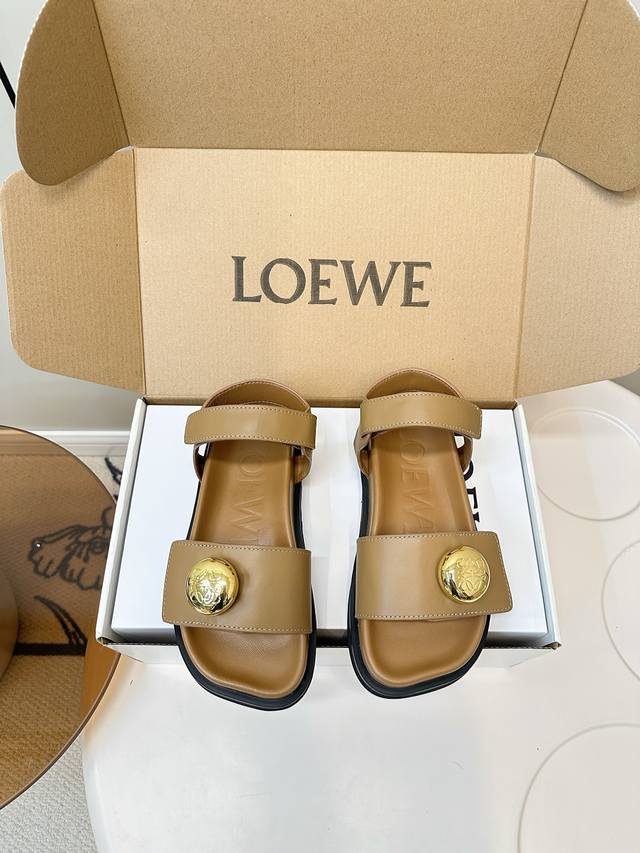 Loewe's comfortable and fashionable Pebble sandals~Loewe's new Pebble sandalsadd