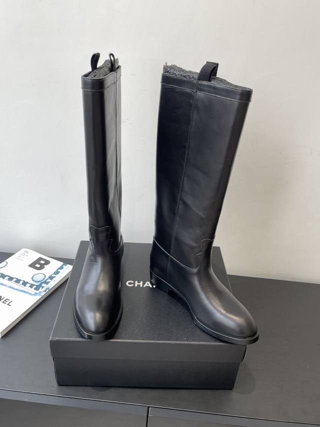 Chanel 25Ss new autumn and winter suede color-blocked slip-on knight boots, retr