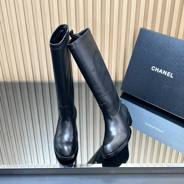 High-end edition New Fall/Winter Chanel Suede Colorblock Rider Boots, Retro-insp