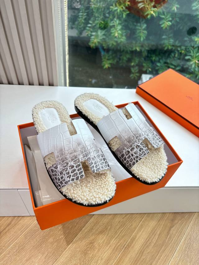G032 What you see is what you get top version 2025 new Hermes Hermes counter new